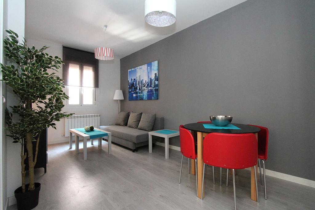 Apartamentos Dali มาดริด ห้อง รูปภาพ