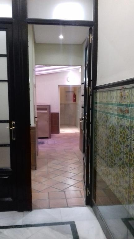 Apartamentos Dali มาดริด ภายนอก รูปภาพ